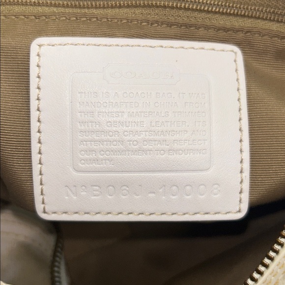 Coach Hampton Cream/White Scribble Signature Shoulder Bag 16”x 11” Vtg 2006 EUC - Picture 8 of 9